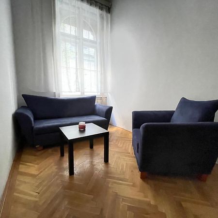 Central Stay Near Urania Budapest Extérieur photo