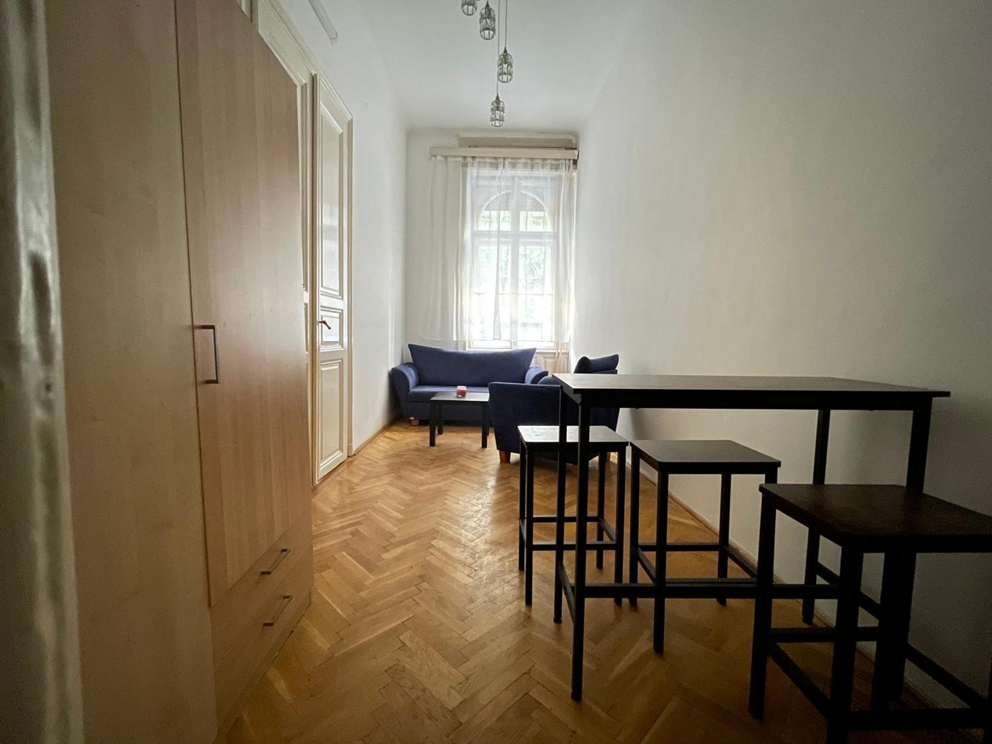 Central Stay Near Urania Budapest Extérieur photo